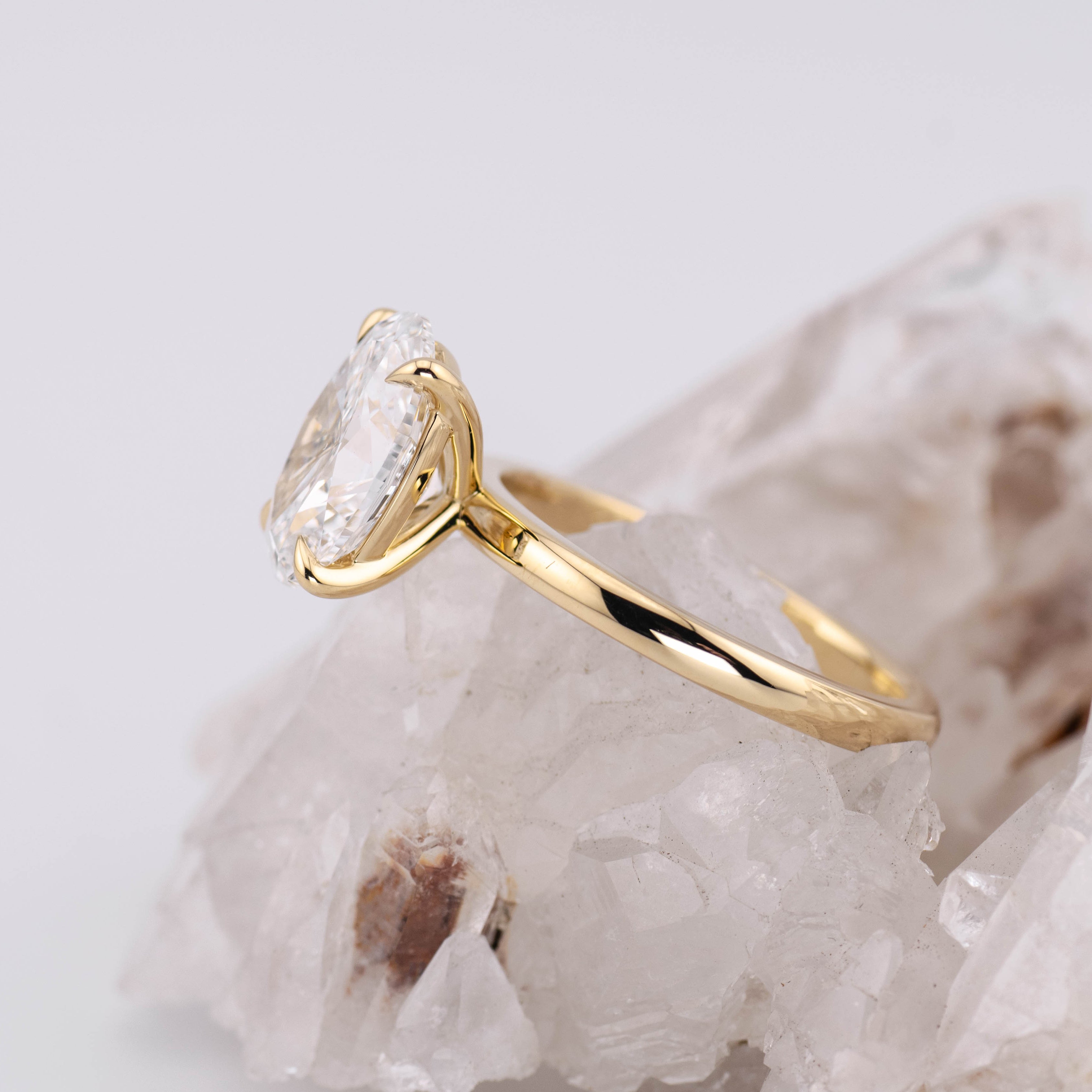 Kate 3.0 – 4 Claw 3ct Oval Solitaire (Made to Order) D Colour VVS2 Custom Listing