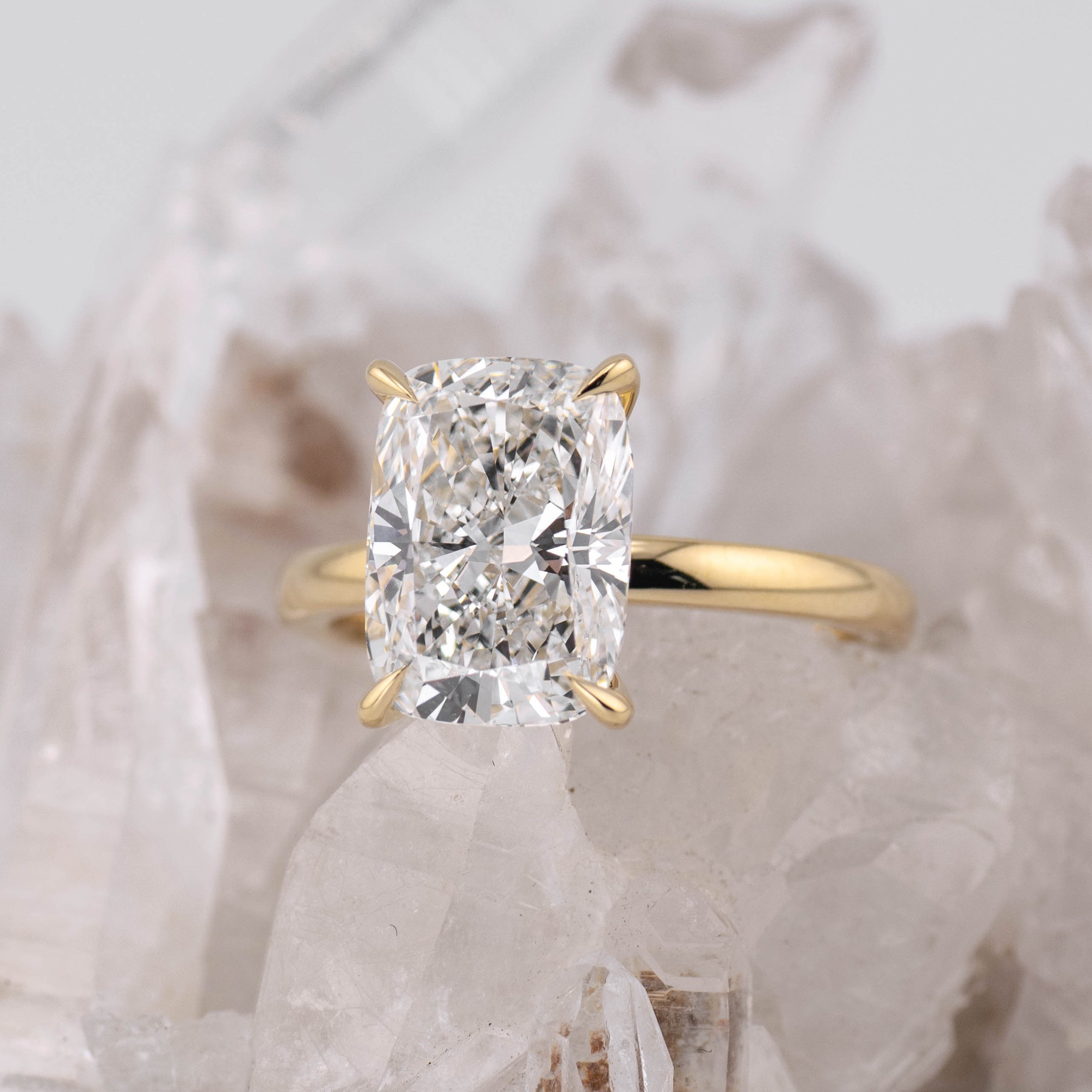 Catherine 4.0 – 4 Claw 4ct Elongated Cushion Solitaire (Made to Order) E/F Colour VVS2