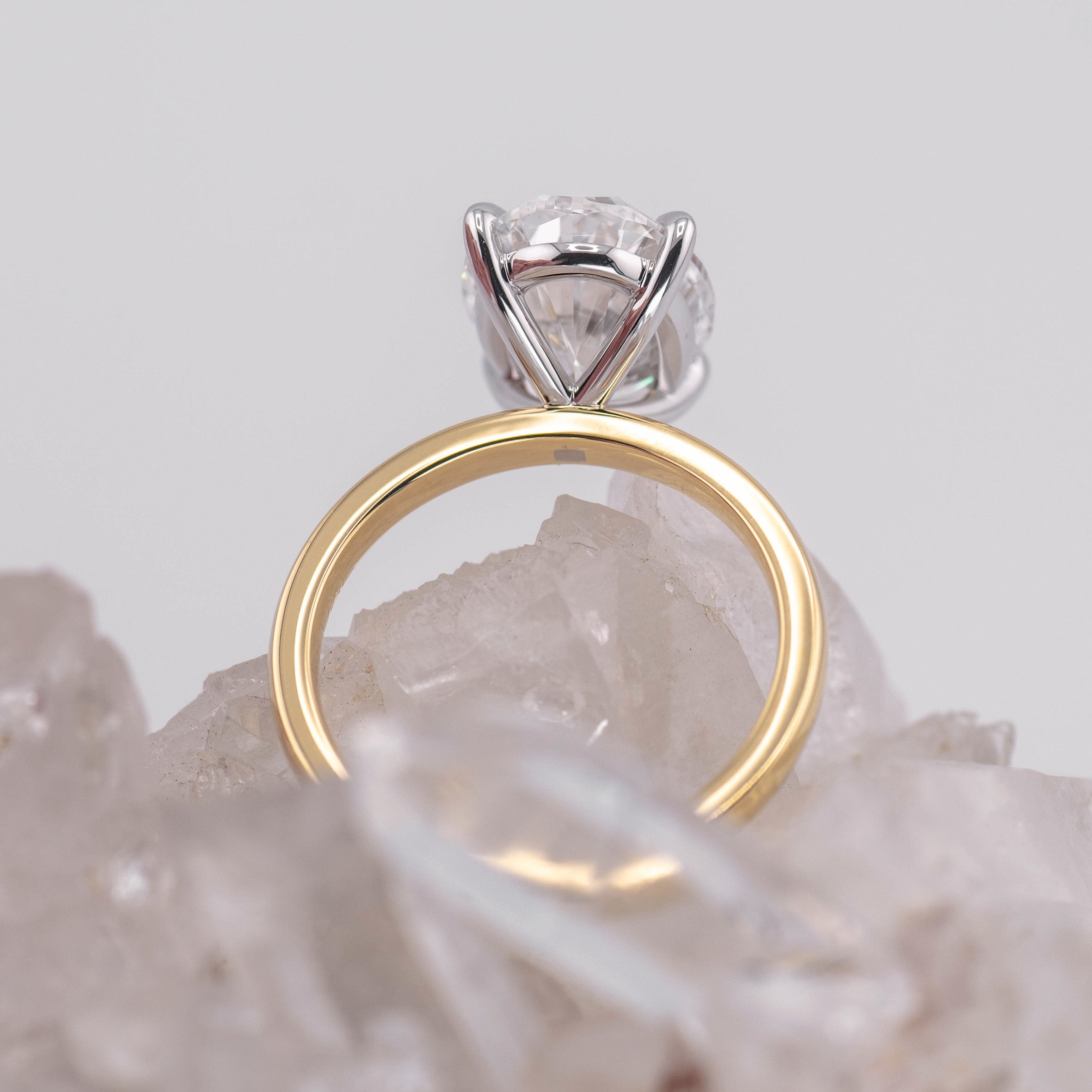 Kate 5.0 – 4 Claw 5ct Oval Solitaire (Made to Order) E/F Colour VVS2