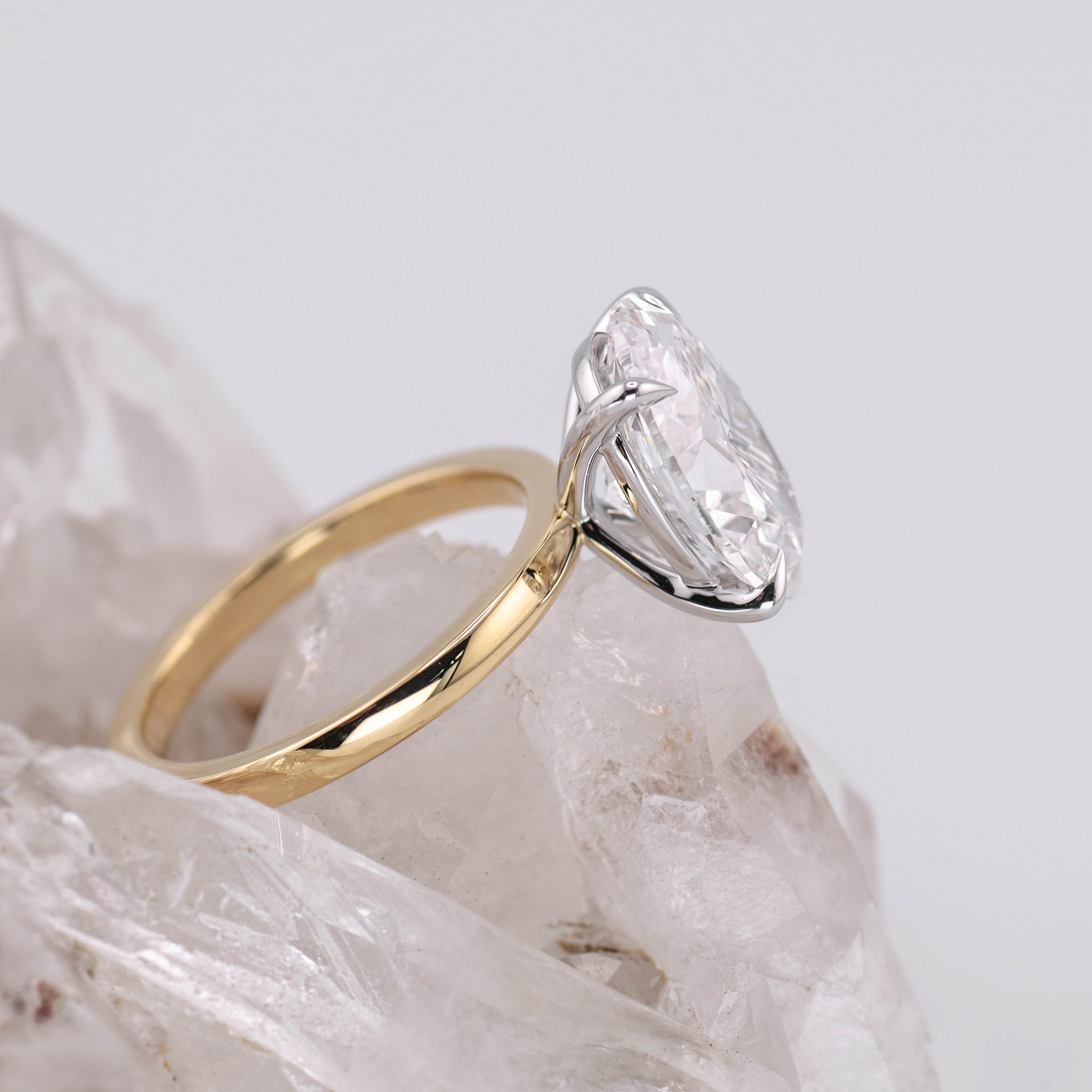 (Ready to Ship Size N) - Kate 5.0 – 4 Claw 5.05ct E VVS2 Oval Solitaire in 18k Yellow & White Gold