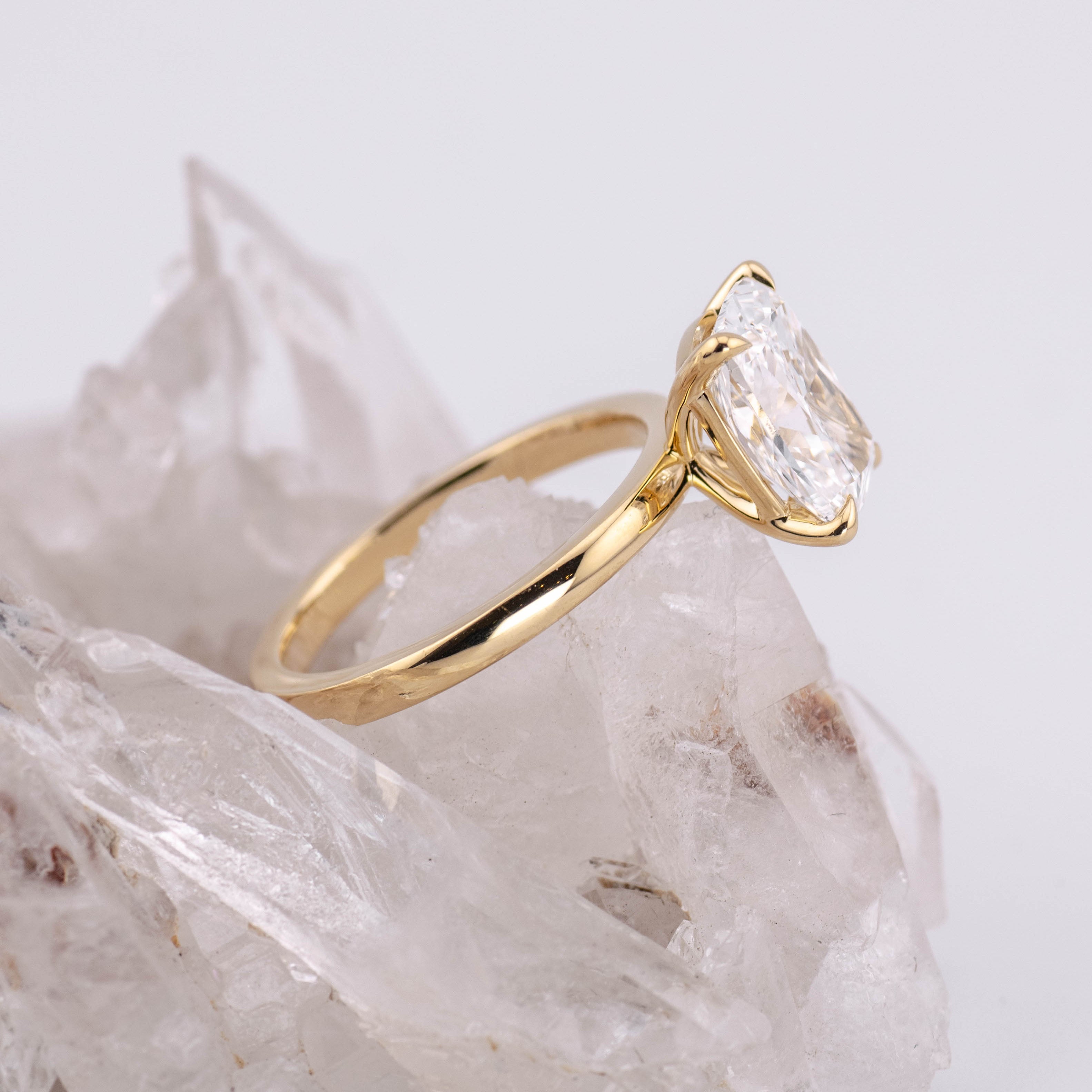 (Ready to Ship Size N) - Catherine 3.0 – Elongated Cushion 3.02ct D VVS2 Solitaire in 18k Yellow Gold
