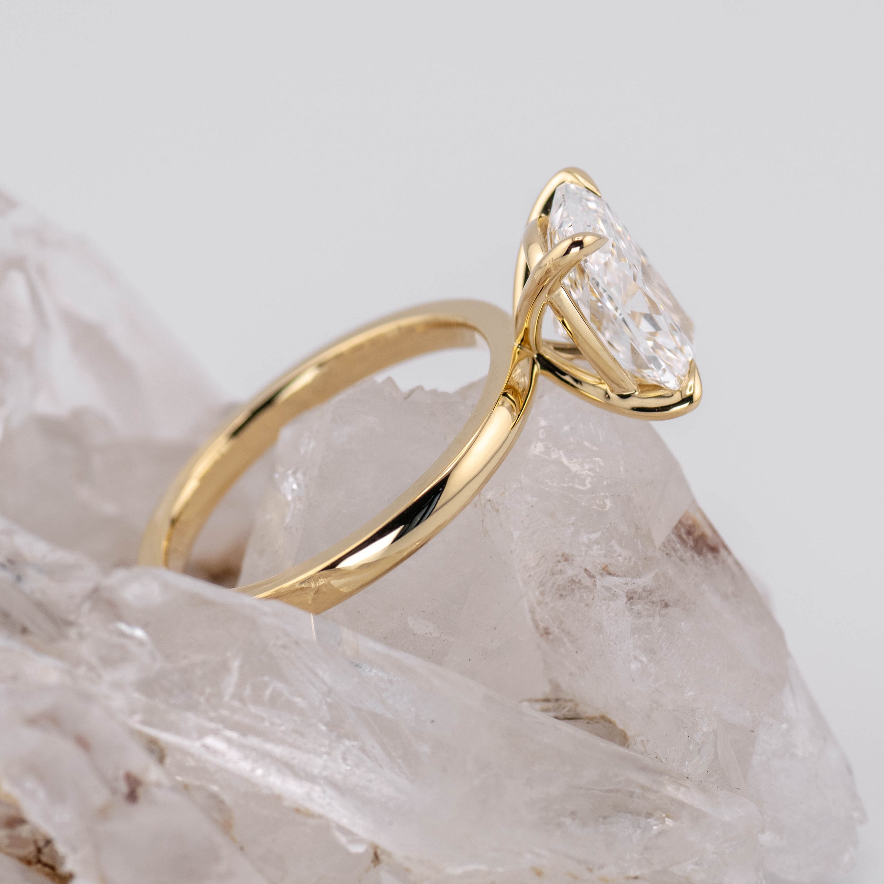 (Ready to Ship Size N) - Catherine 3.0 – Elongated Cushion 3.09ct E VVS2 Solitaire in 18k Yellow Gold