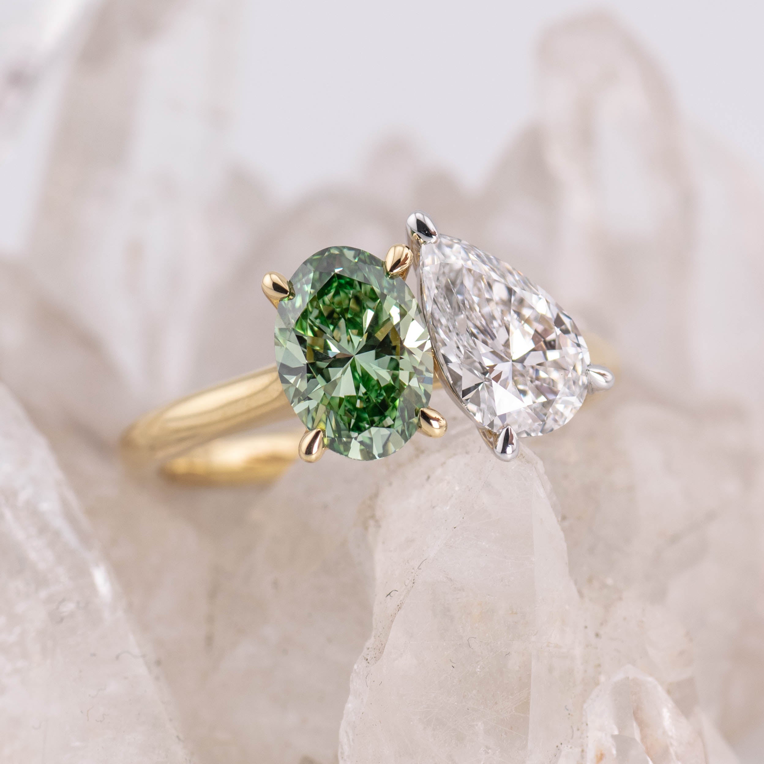 (Ready to Ship Size O) - Toi et Moi - 2.5ct Total Green and White Diamond in Two Tone Gold