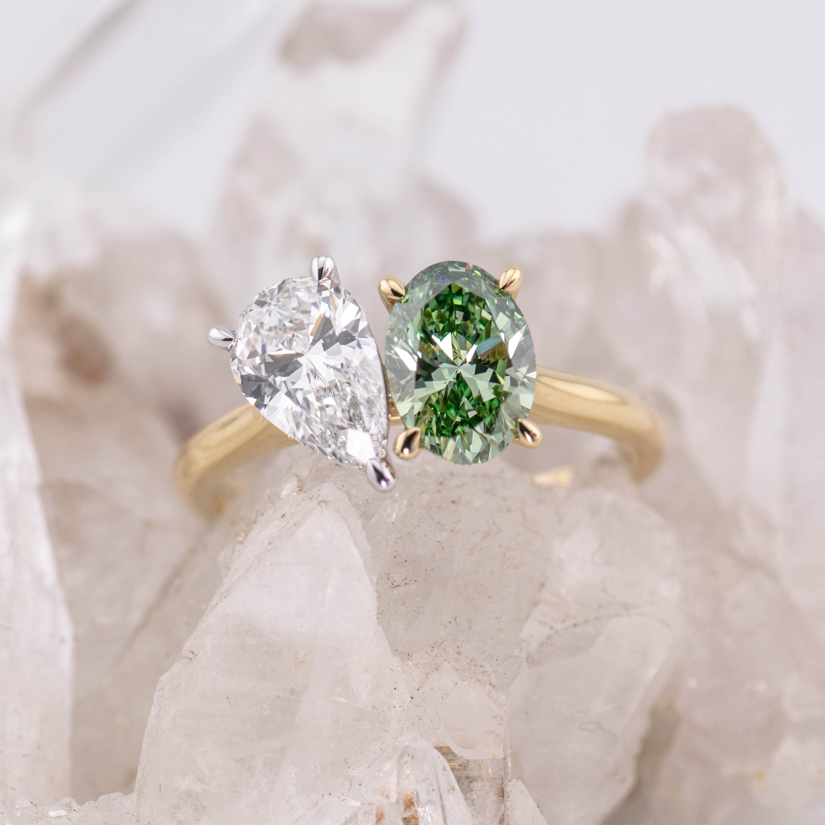 (Ready to Ship Size O) - Toi et Moi - 2.5ct Total Green and White Diamond in Two Tone Gold