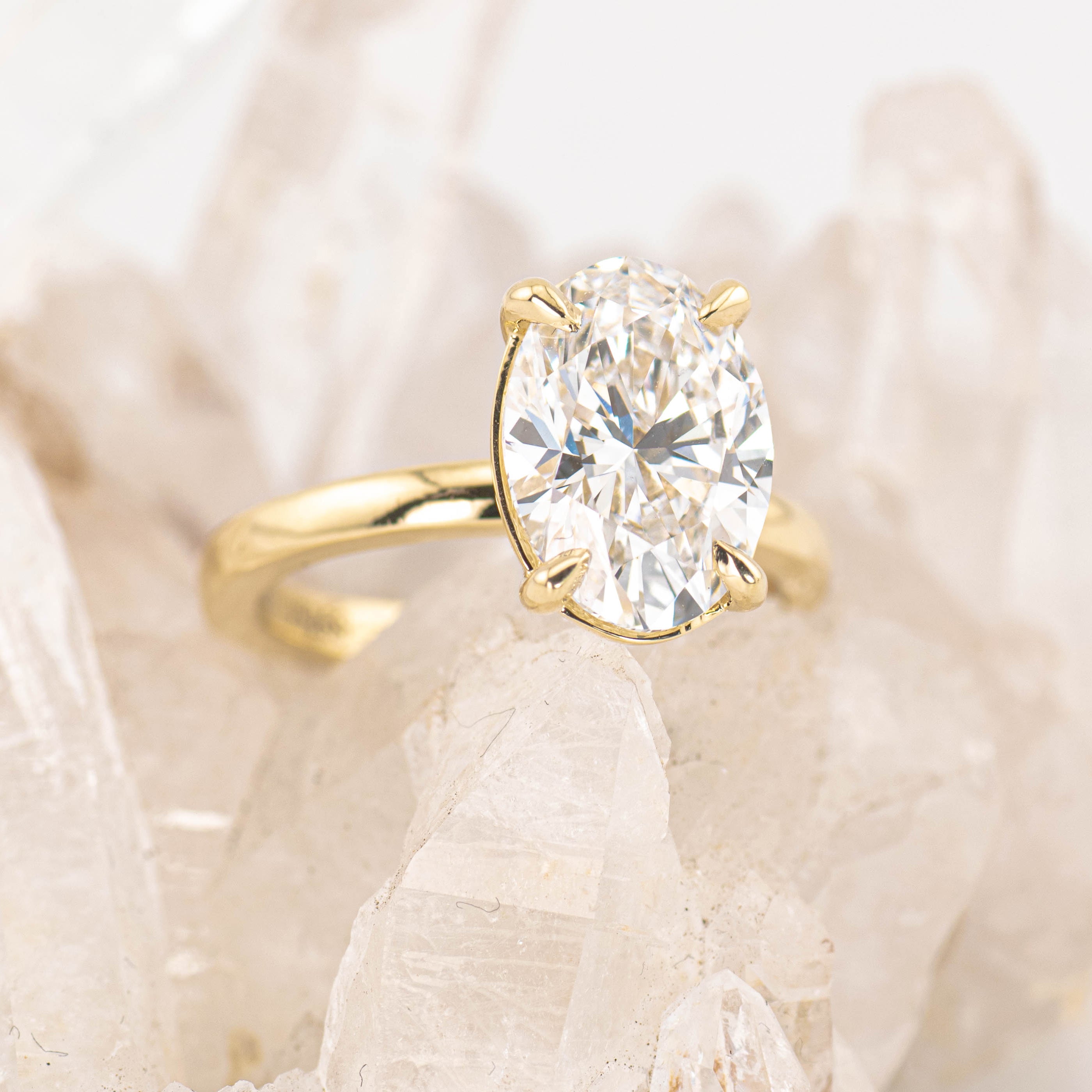 Kate 3.0 – 4 Claw 3ct Oval Solitaire (Made to Order) E Colour VS1