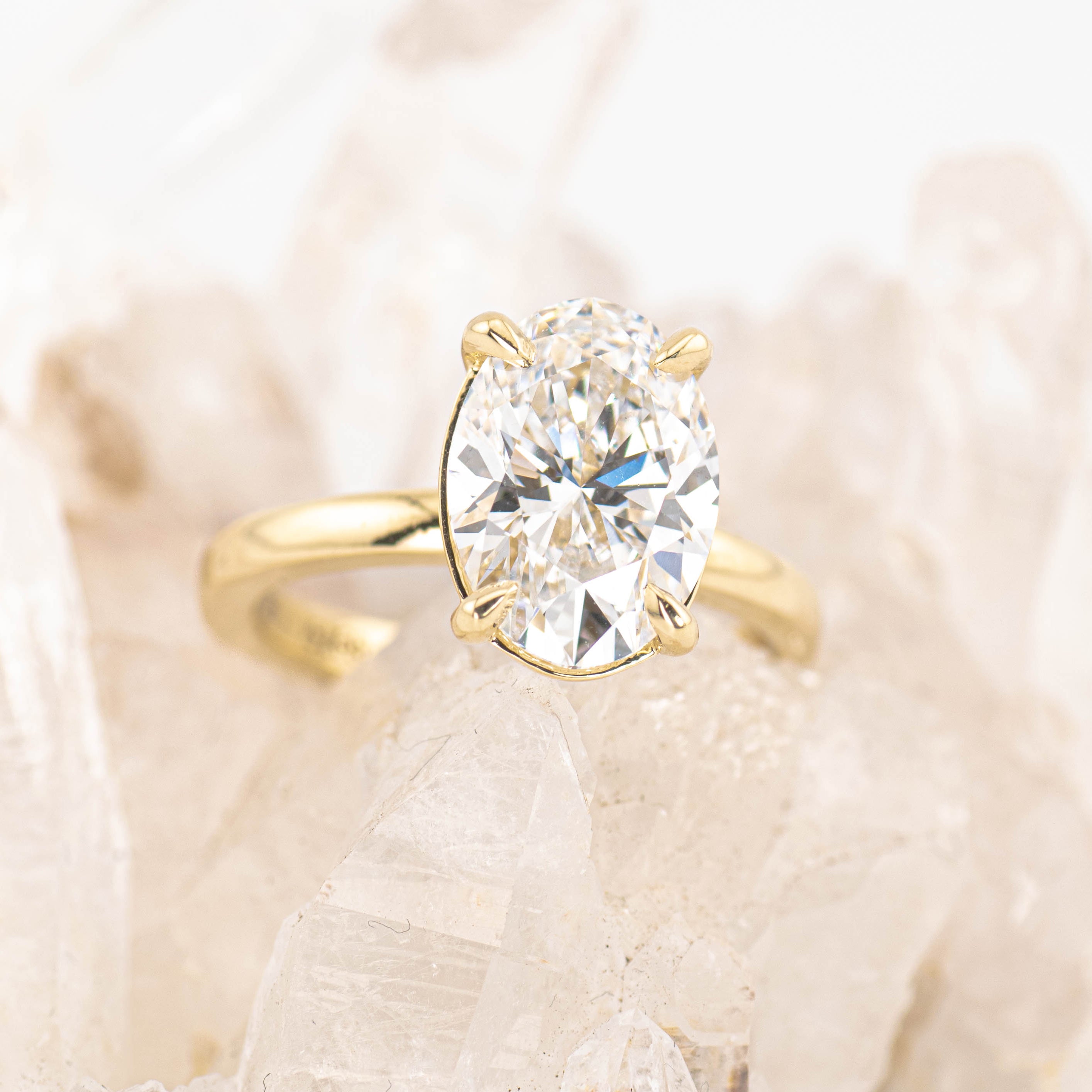 Kate 3.0 – 4 Claw 3ct Oval Solitaire (Made to Order) E Colour VS1