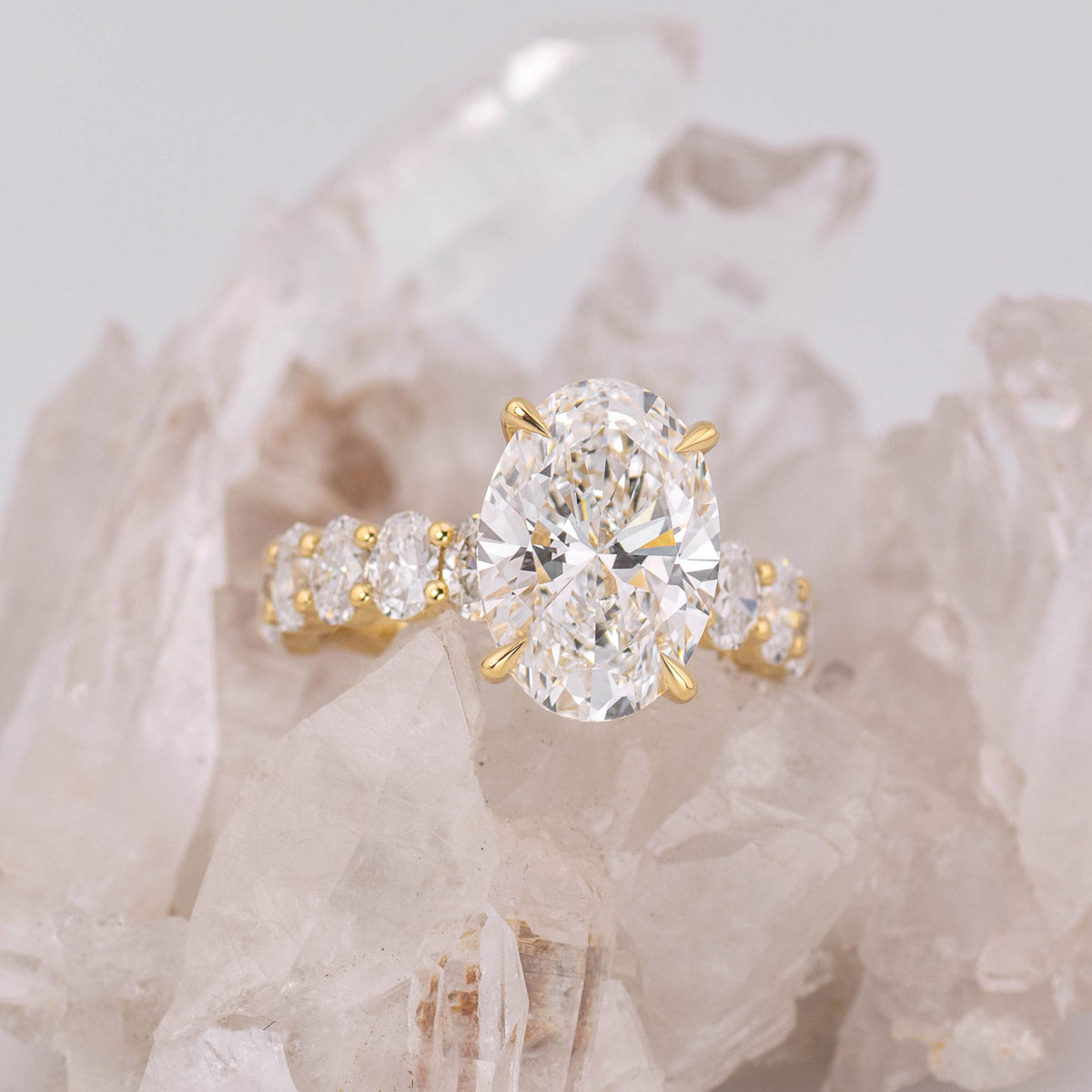 Amelia 4.0 - 4ct Oval Lab Diamond Ring with Oval D/E VVS2 Lab Diamond Band