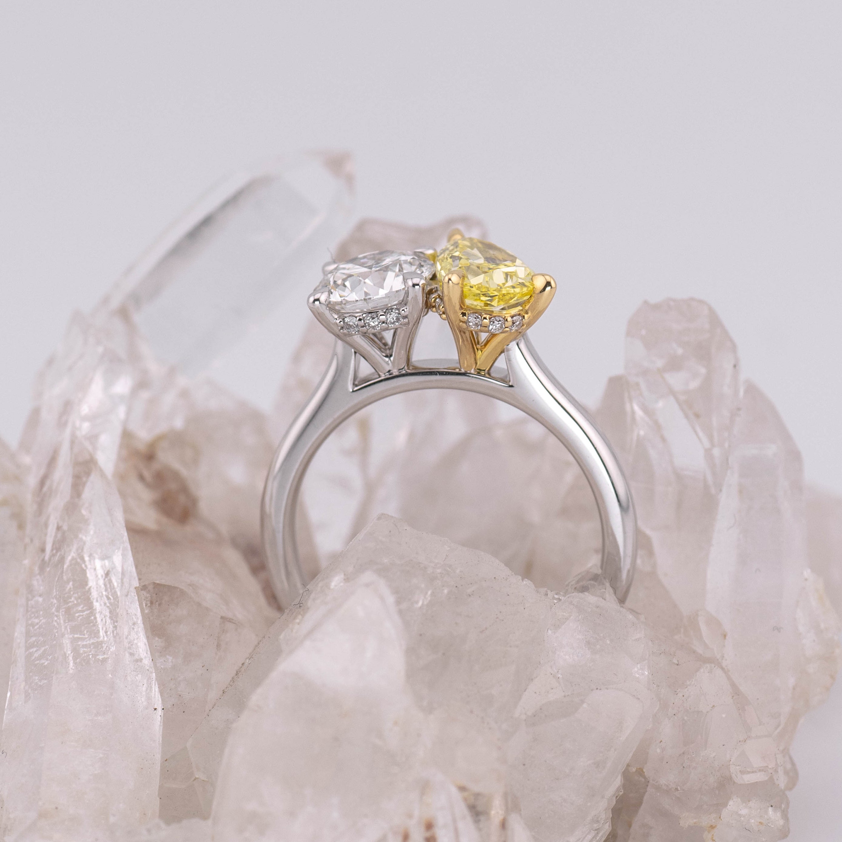 ** ONE ONLY SUPER SALE ** (Ready to Ship Size M) - Custom White and Yellow Toi et Moi Lab Diamond Ring in 18k White Gold