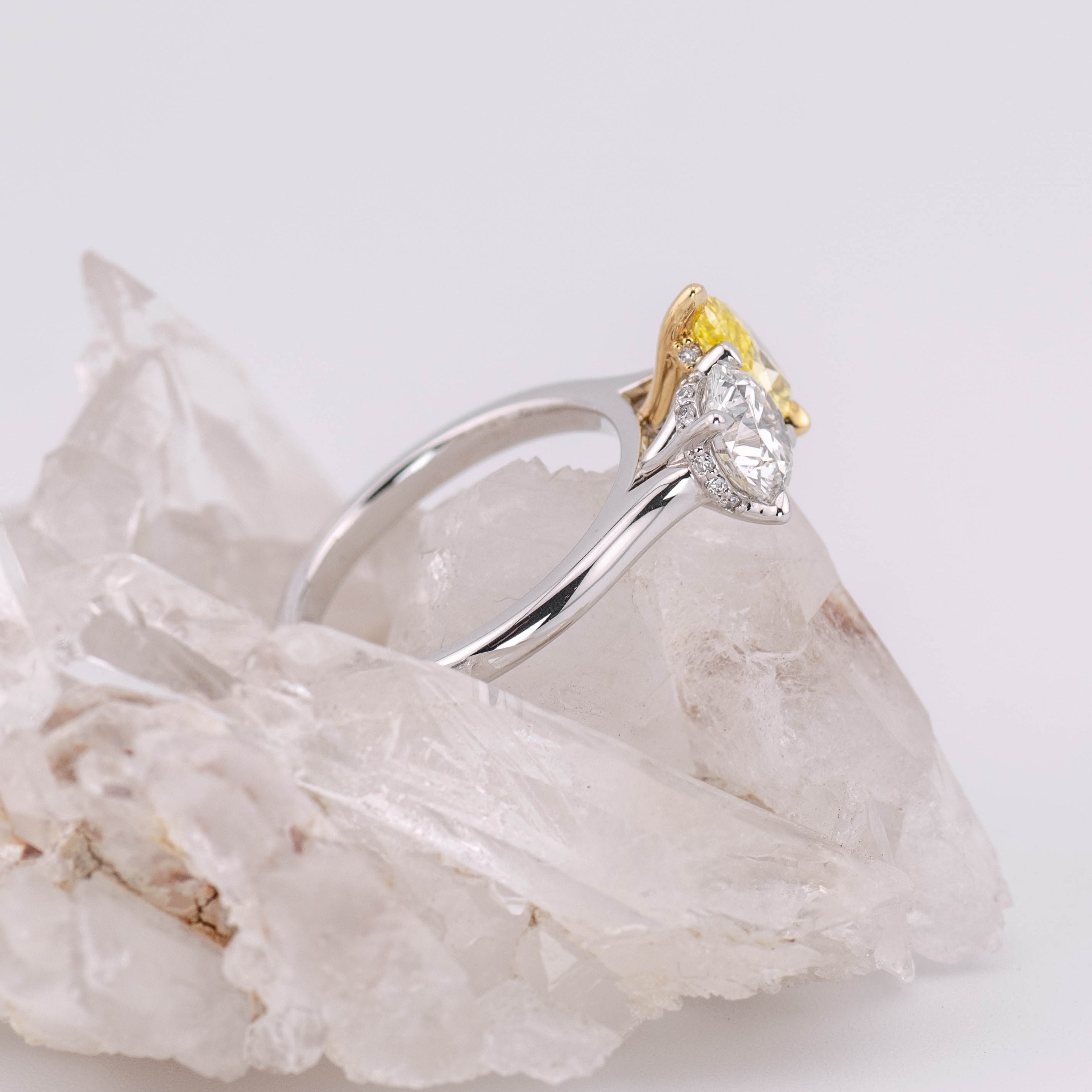 ** ONE ONLY SUPER SALE ** (Ready to Ship Size M) - Custom White and Yellow Toi et Moi Lab Diamond Ring in 18k White Gold