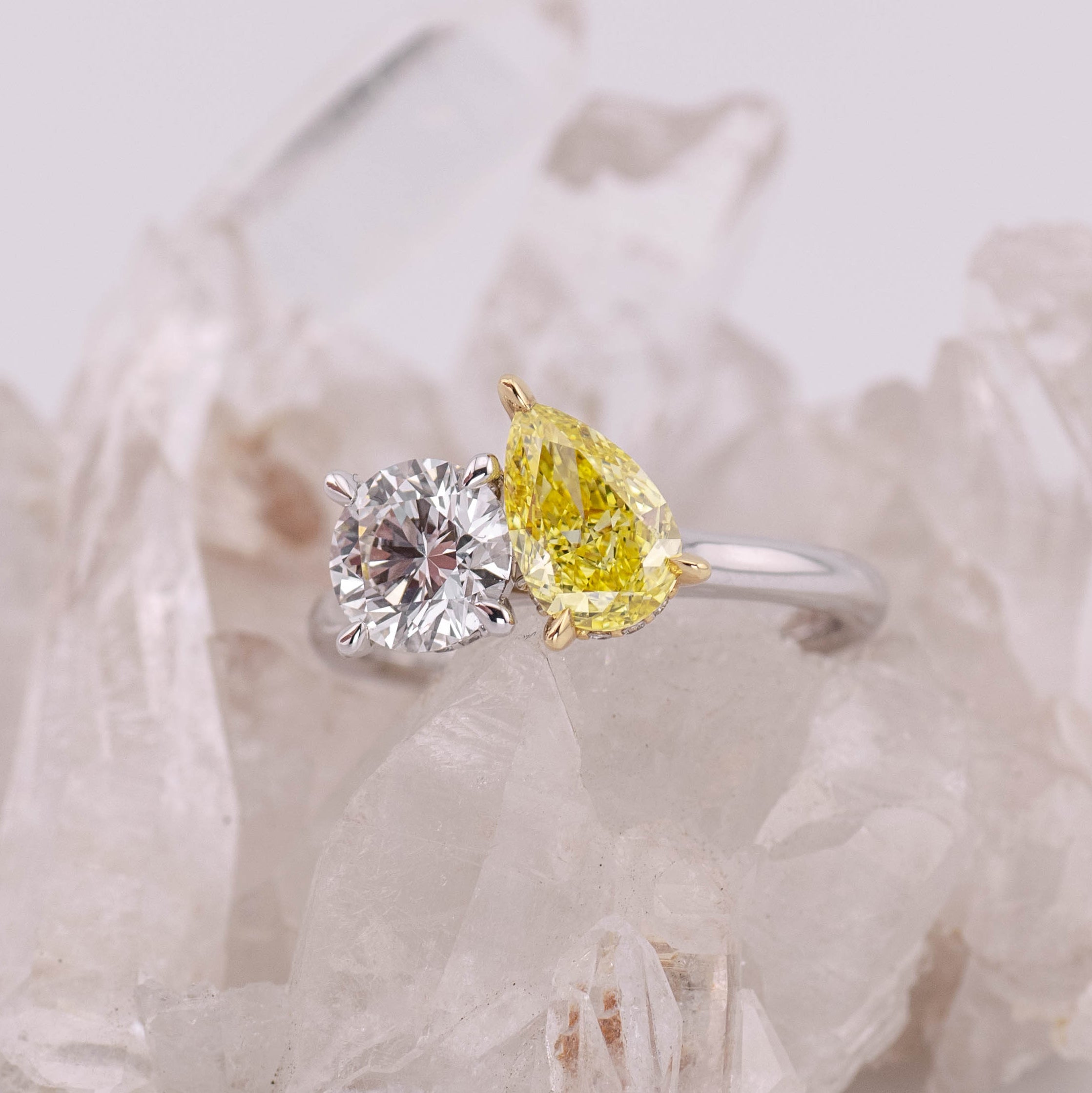 ** ONE ONLY SUPER SALE ** (Ready to Ship Size M) - Custom White and Yellow Toi et Moi Lab Diamond Ring in 18k White Gold
