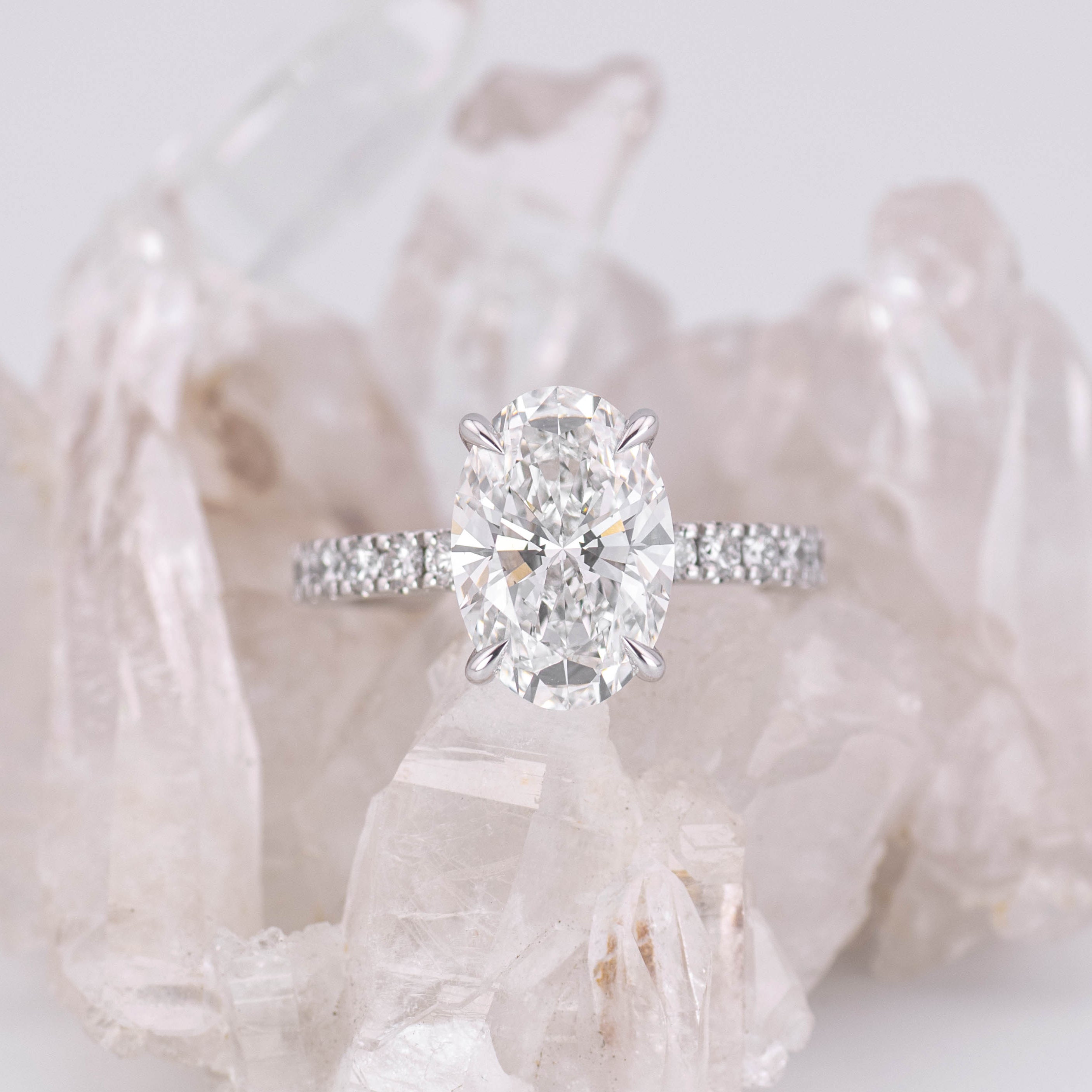 (Ready to Ship Size M) 3.41ct E VVS2 Oval Solitaire with Hidden Halo & Pave Band in 18k White Gold