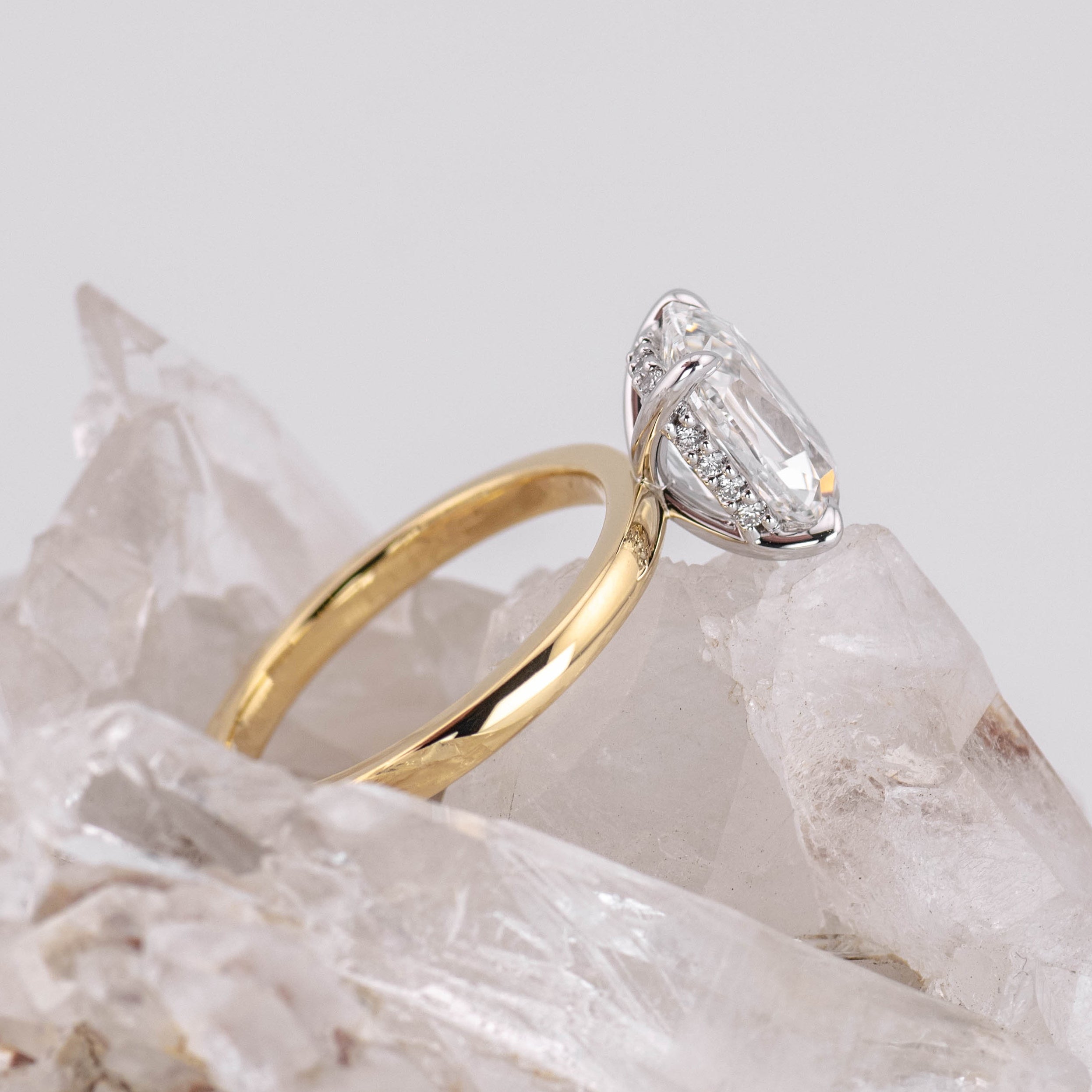 (Ready to Ship Size 2) - 2.75ct Old Mine E VVS2 Solitaire with Hidden Halo 18k 2 Tone Gold