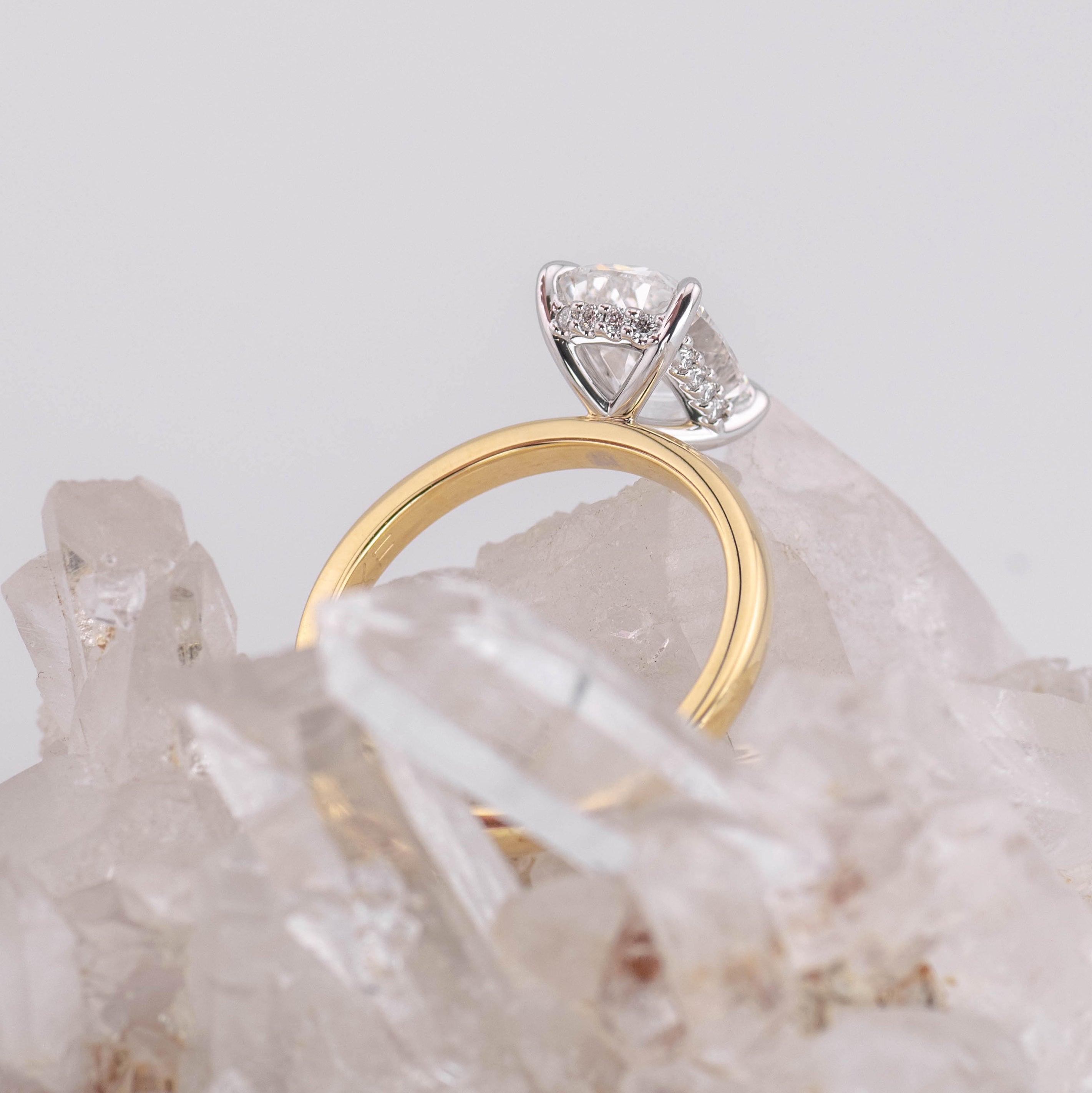 (Ready to Ship Size N) - 2.75ct Old Mine E VVS2 Solitaire with Hidden Halo 18k 2 Tone Gold