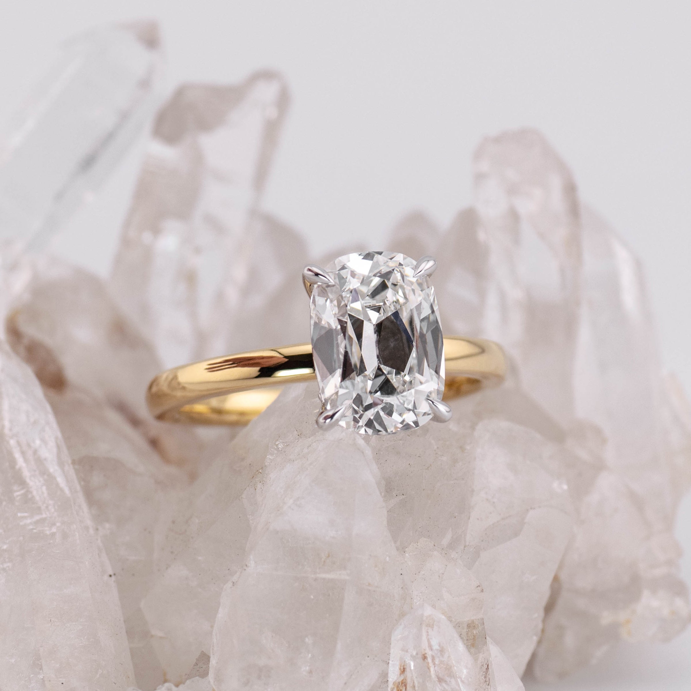 (Ready to Ship Size N) - 2.75ct Old Mine E VVS2 Solitaire with Hidden Halo 18k 2 Tone Gold