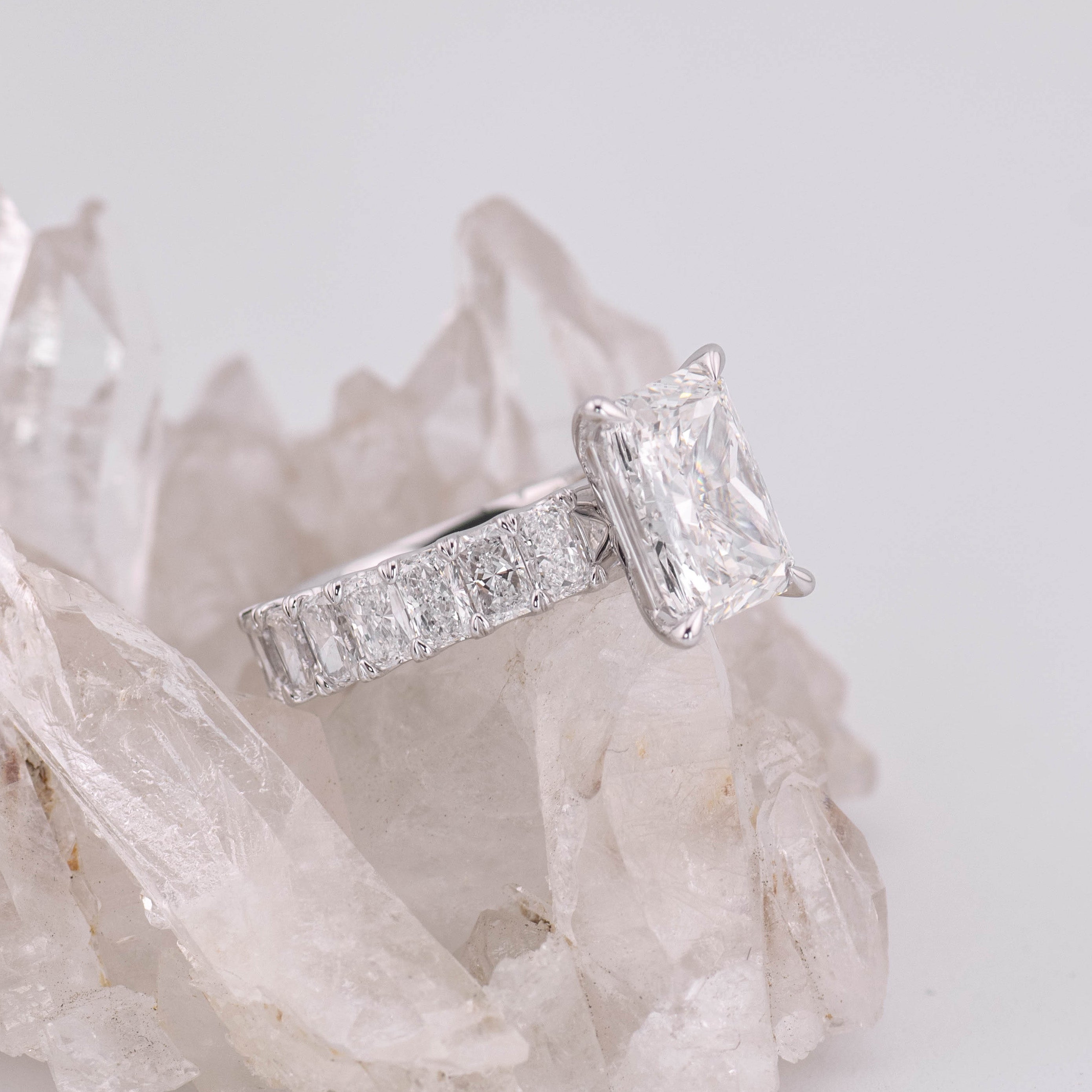Frankie 3.0 - 3ct Radiant Lab Diamond Ring with Radiant band D/E VVS2 Lab Diamond