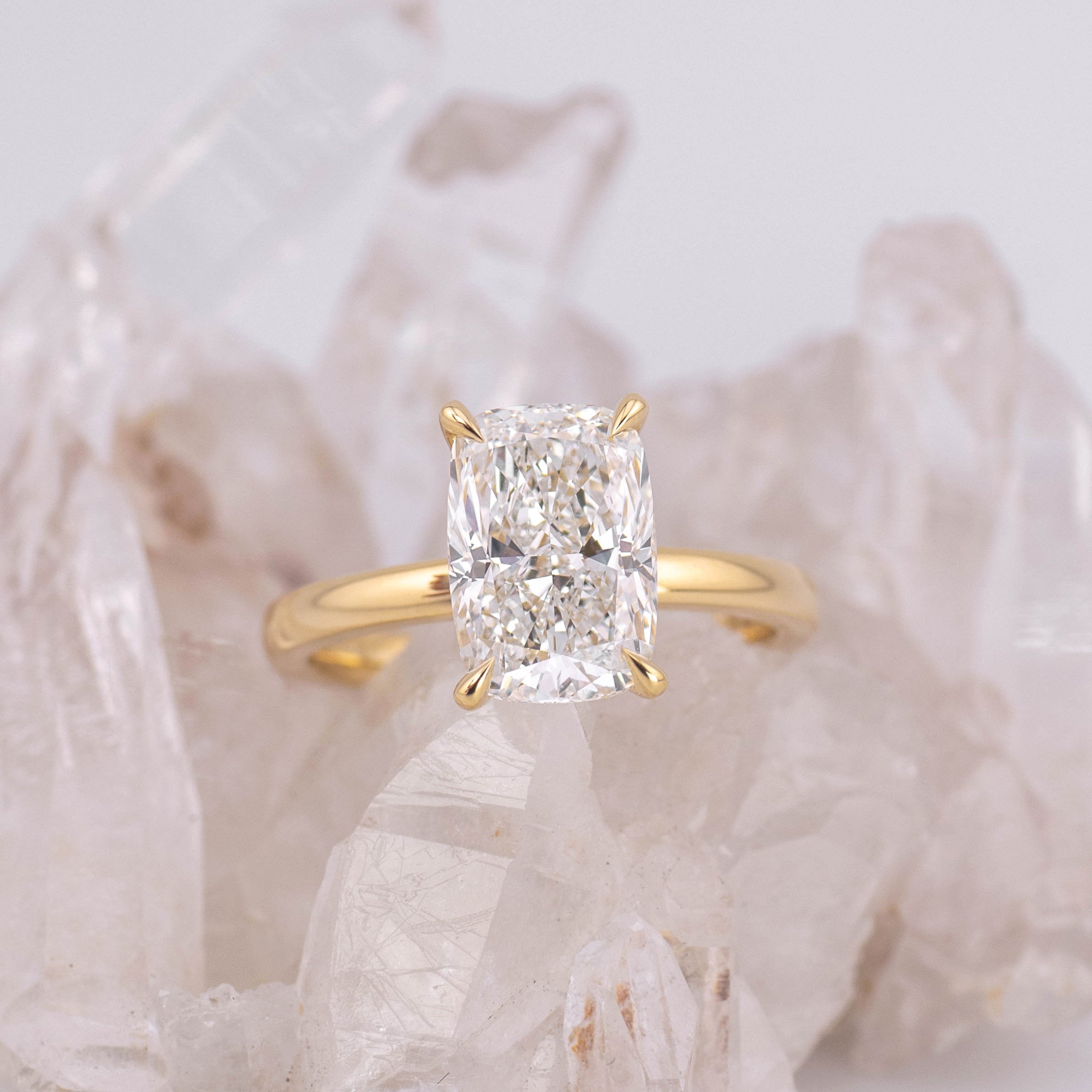 (Ready to Ship Size M) 3.19ct E VVS2 Elongated Cushion with Hidden Halo in 18k Yellow Gold Halo Elongated Cushion 2.52ct D VVS2 Solitaire in 18k White Gold (Copy)