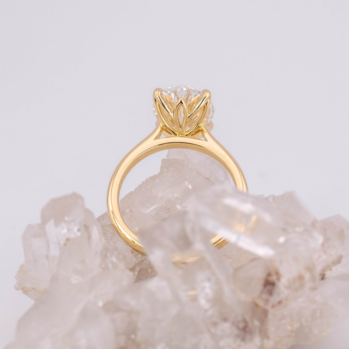 (Ready to Ship Size N) - Oval Petal 4.0 – 4 Claw Petal Basket 4.21ct E VVS2 Oval Solitaire in 18k Yellow Gold