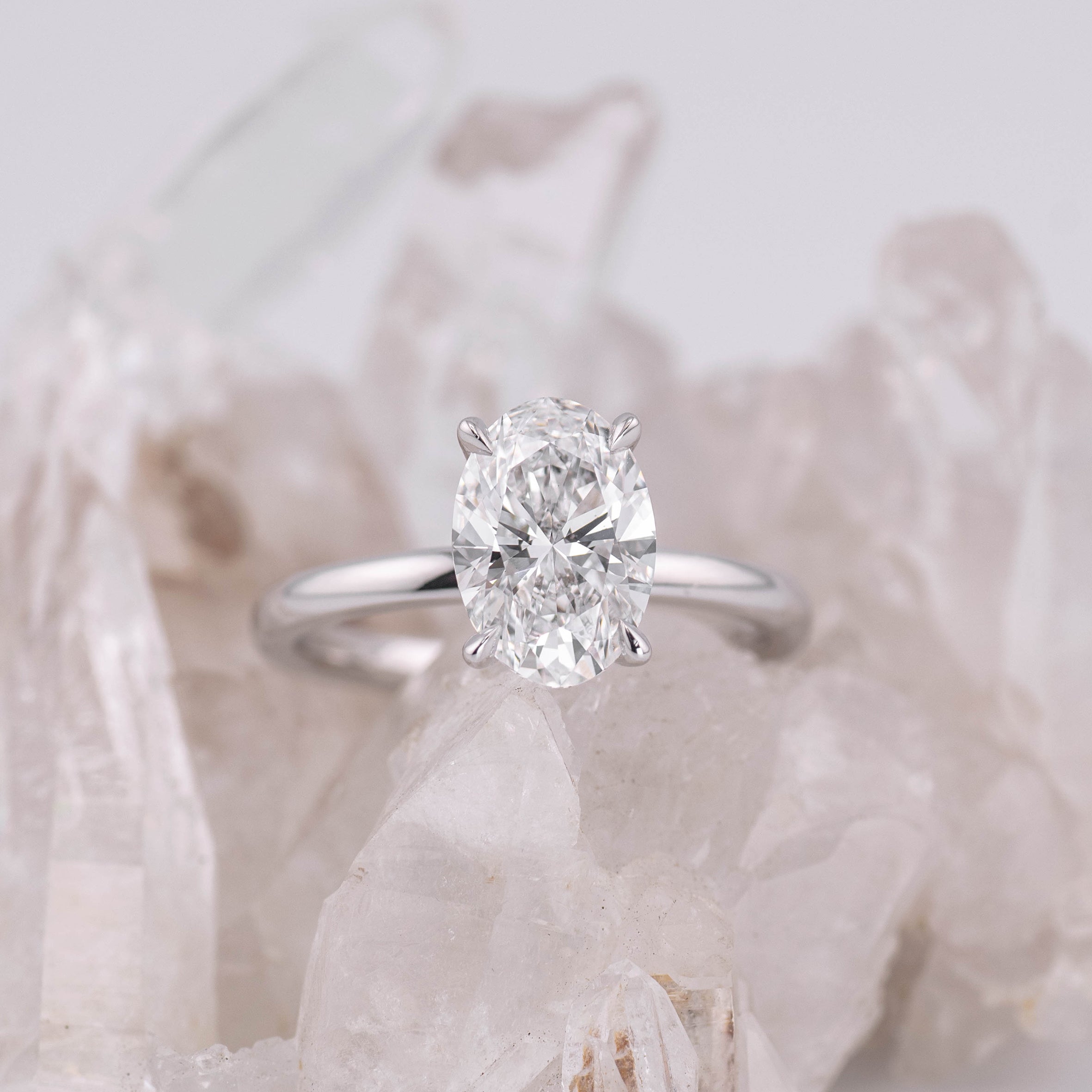 (Ready to Ship Size M) - Kate 2.0 – 4 Claw 2.02ct D VVS2 Oval Solitaire in 18k White Gold