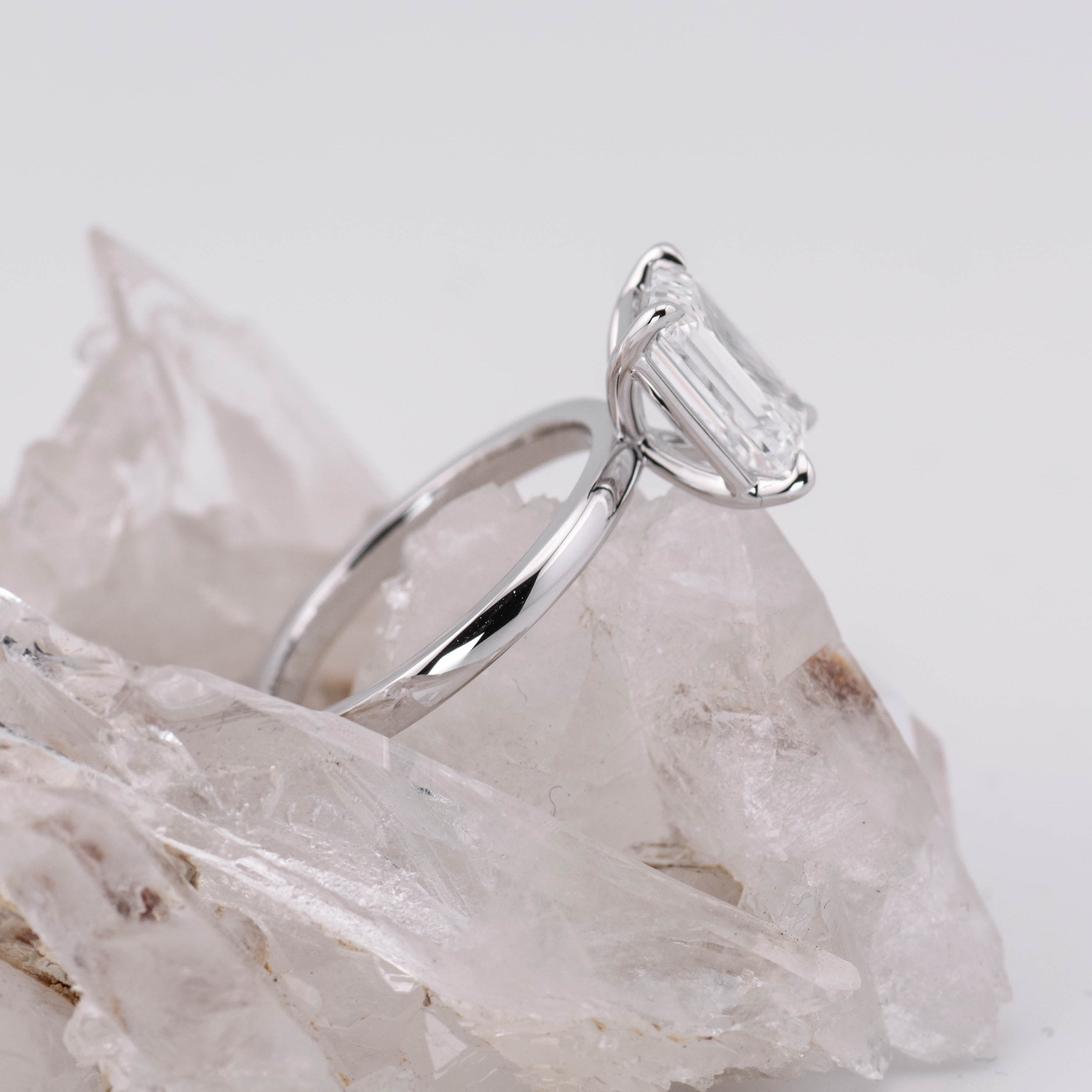 (Ready to Ship Size M) - Emma Emerald Cut Solitaire 2.56ct E VVS2 18k White Gold