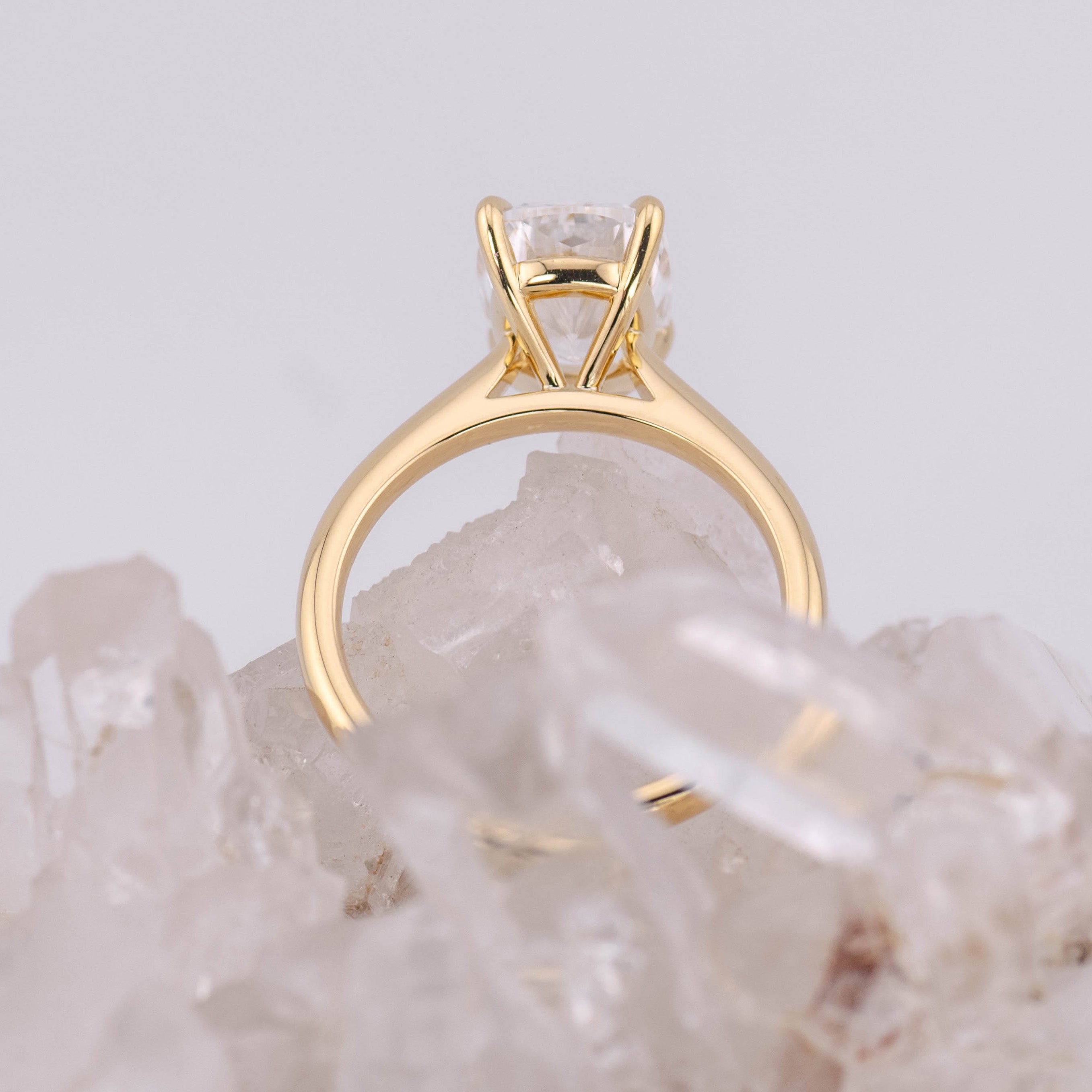 (Ready to Ship Size M) Cathedral Set Elongated Cushion 3.02ct D VVS2 Solitaire in 18k Yellow Gold
