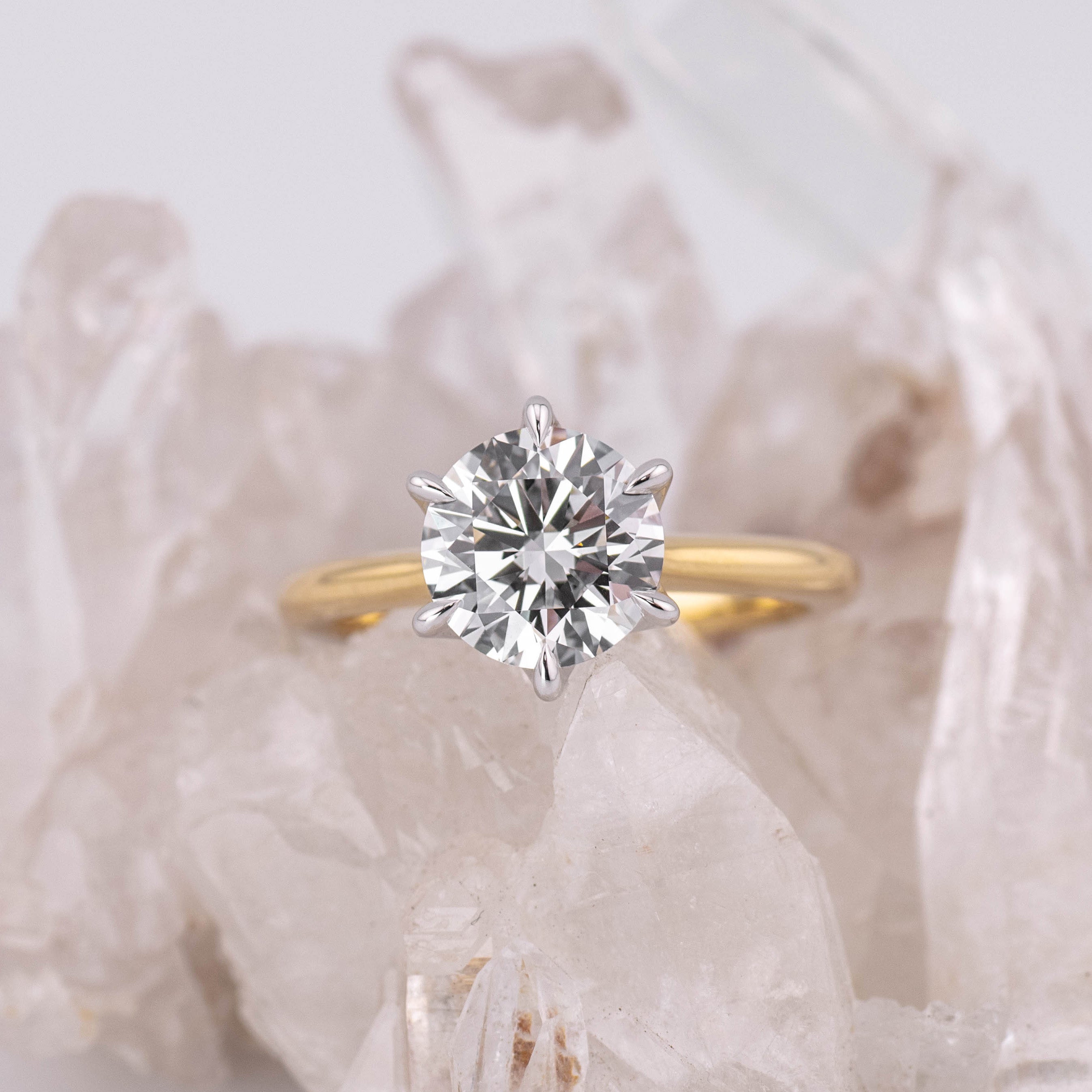 (Ready to Ship Size M) - Grace 2.0 Round Brilliant Petal Cathedral 2.07ct D VVS2 in 2 Tone 18k Yellow and Gold
