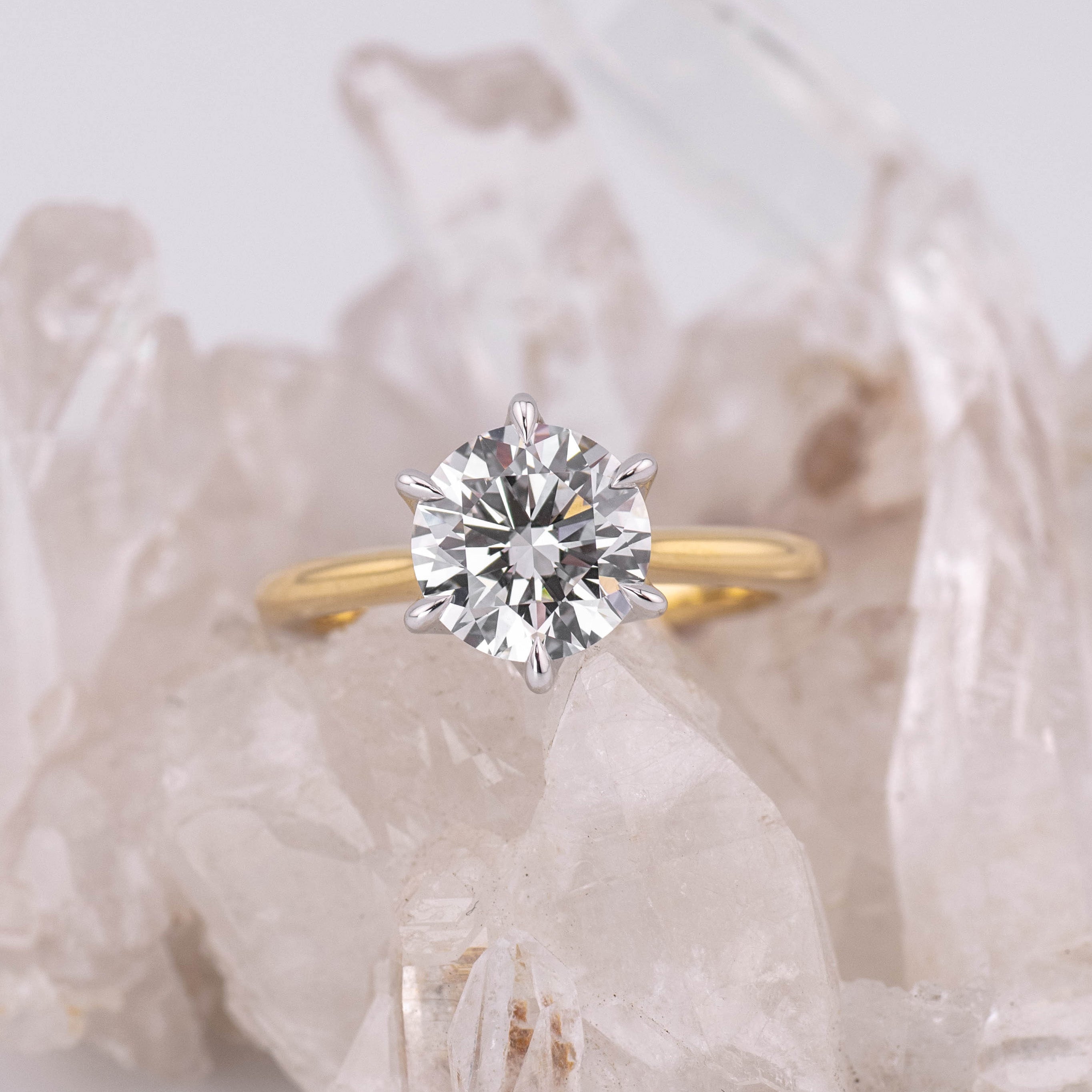 (Ready to Ship Size M) - Grace 2.0 Round Brilliant Petal Cathedral 2.07ct D VVS2 in 2 Tone 18k Yellow and Gold