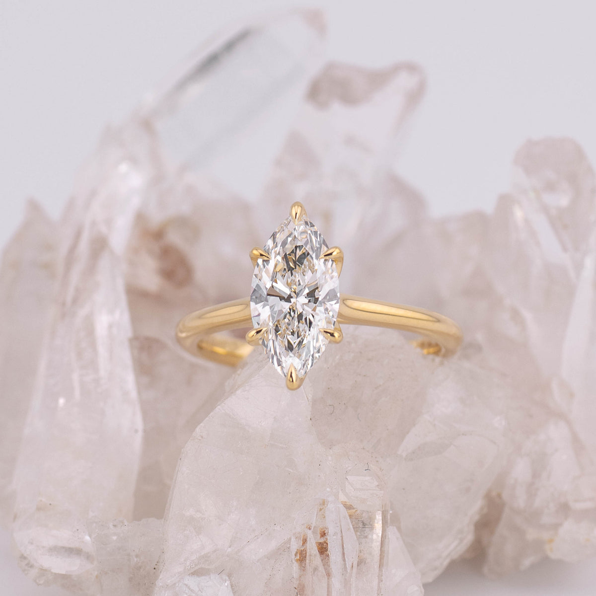 (Ready to Ship Size M) - Petal Marquise – 6 Claw 1.55ct E VVS2 Marquise Solitaire in 18k Yellow Gold