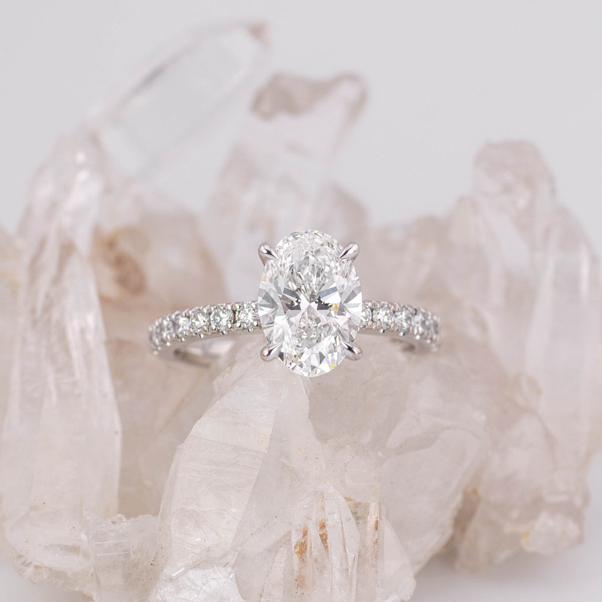 (READY TO SHIP SIZE M) 2.03CT D VVS2 OVAL SOLITAIRE WITH HIDDEN HALO & PAVE BAND in 18K WHITE GOLD