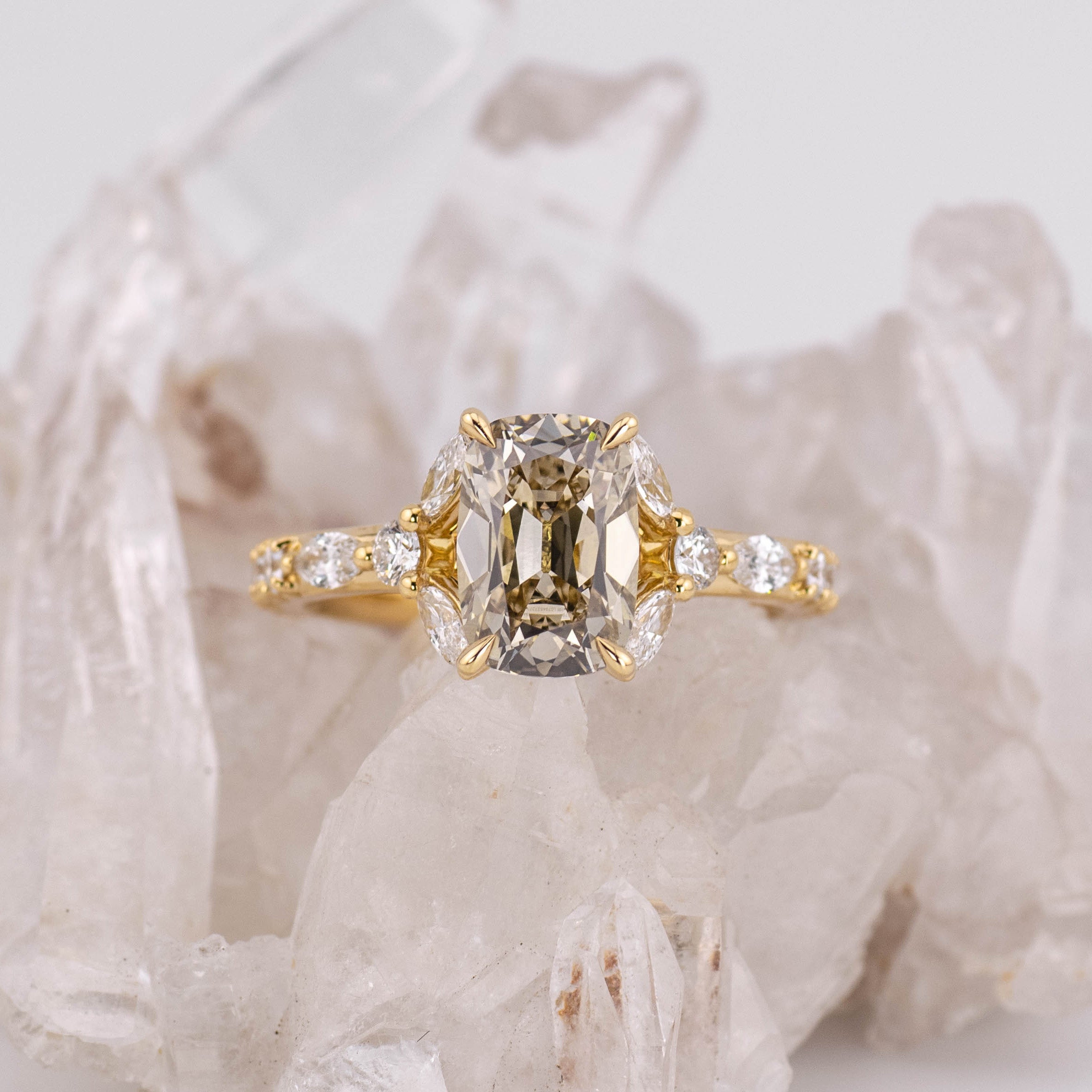 (Ready to Ship Size N) - Champagne 2.07ct Old Mine VS1 in 18k Yellow Gold